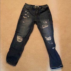 Women’s boyfriend fit jeans